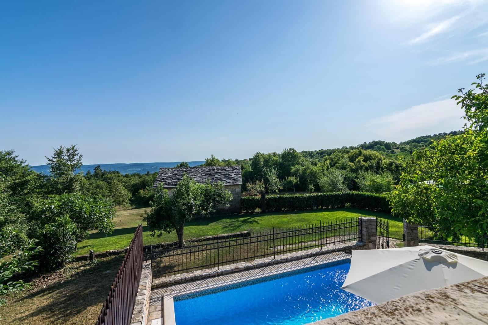Rustic Villa Marija With Panoramic View In Zrenj Eksteriør bilde